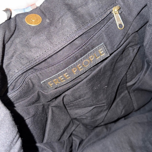 free people Driftwood Rug Tote Bag - Picture 11 of 13